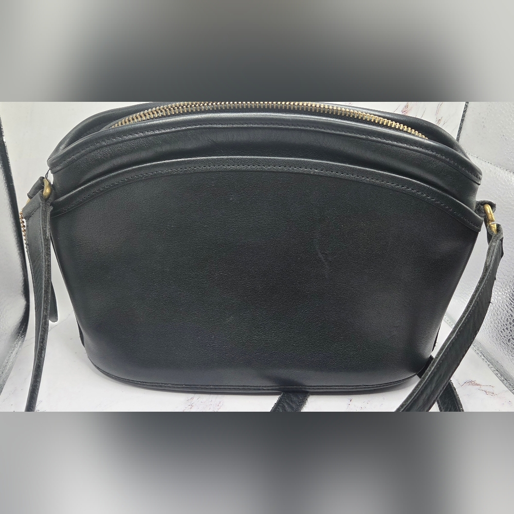 Vintage Coach Anderson Zip Top Bag 
